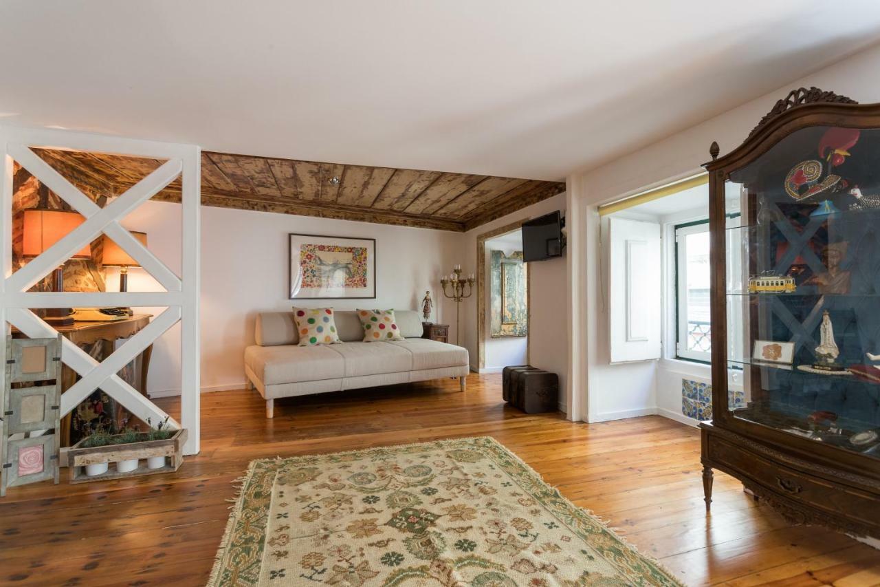 Charming Apartment Travessa Do Alcaide Lisboa Kültér fotó